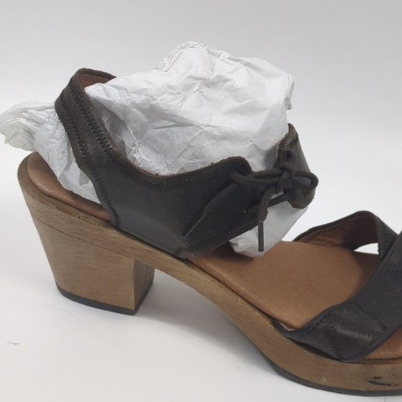 Fly London Block Heel Sandals Size 40 - Picture 2 of 8